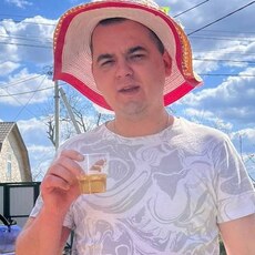 Артём
