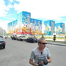 Геннадий