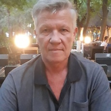 Платон