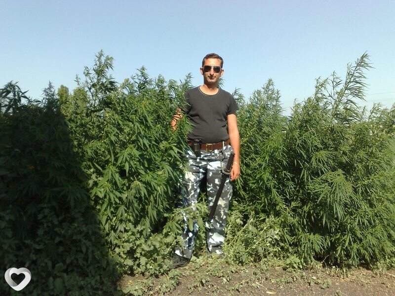 Валя