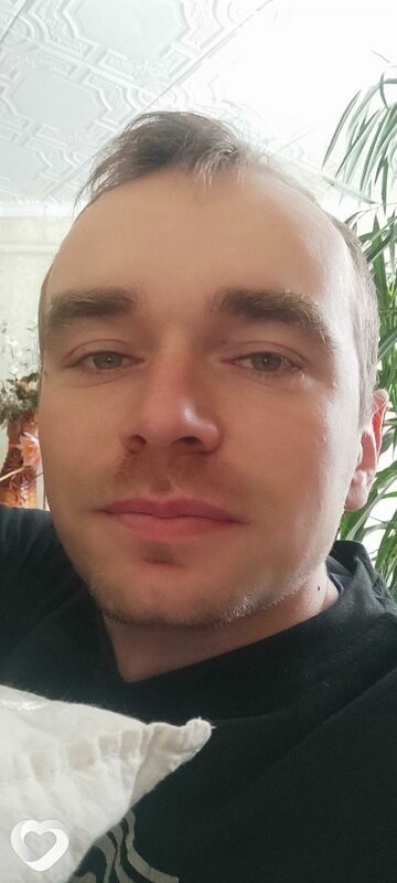 Максим