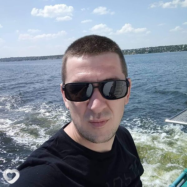 Женя