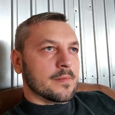 Валя