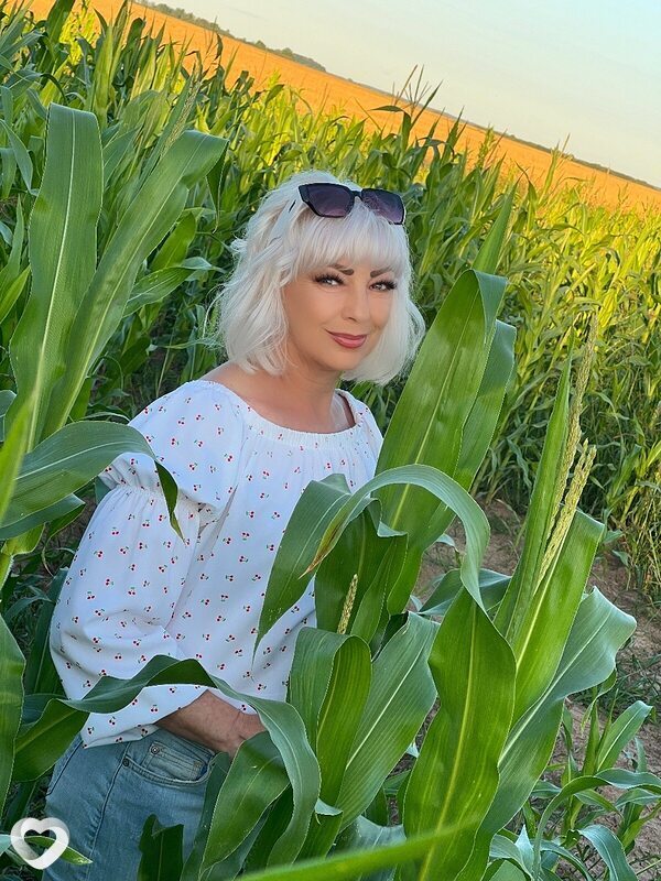 Марина