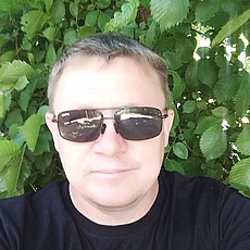 Максим