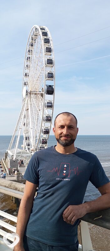 Виктор