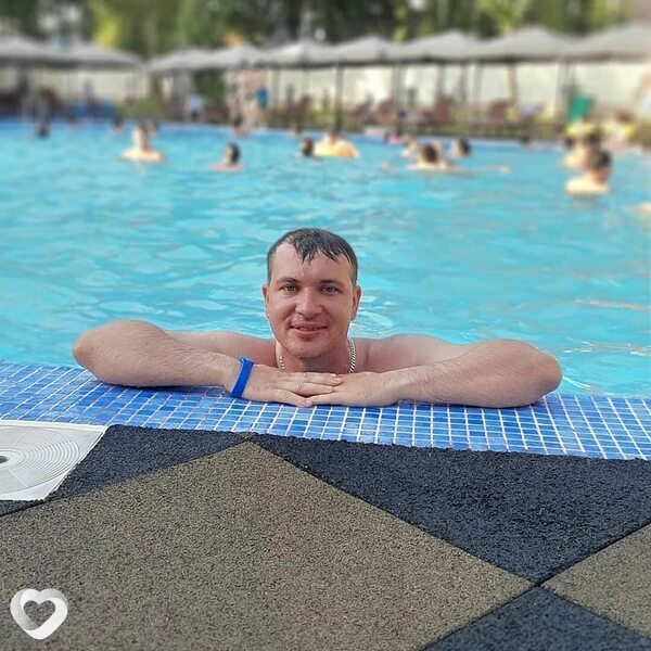 Свят