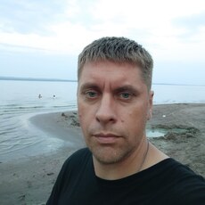 Толя
