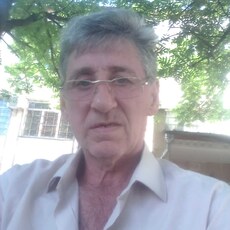 Даня