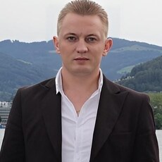 Илья