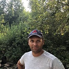 Яша