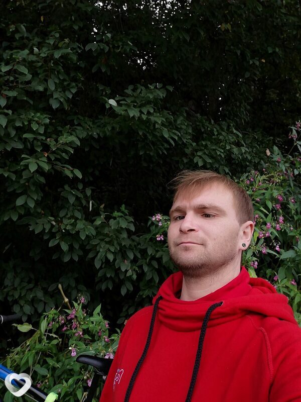 Толя