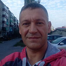 Артём