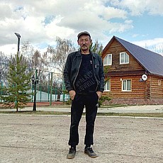 Валя