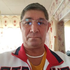 Геннадий