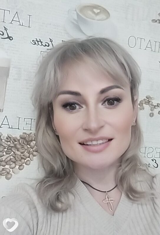 Полина