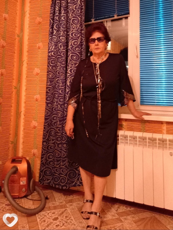 Полина
