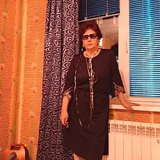 Полина