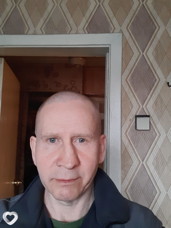Артём