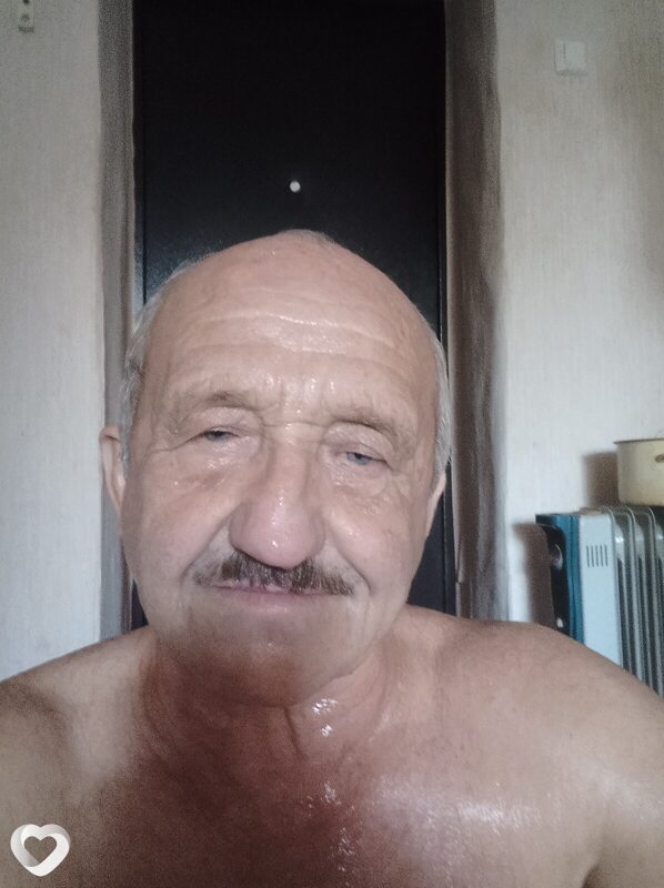 Лёня
