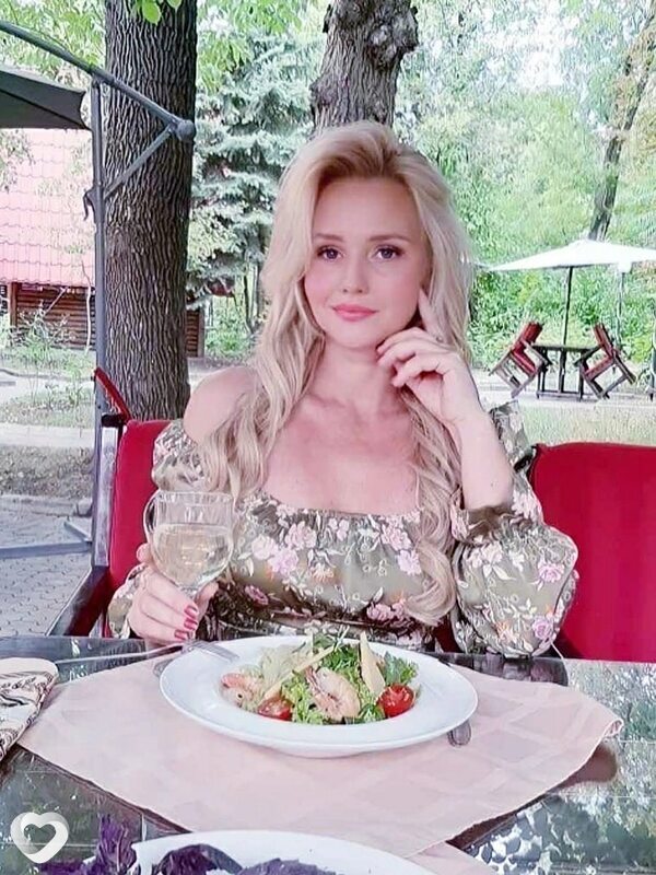 Настя