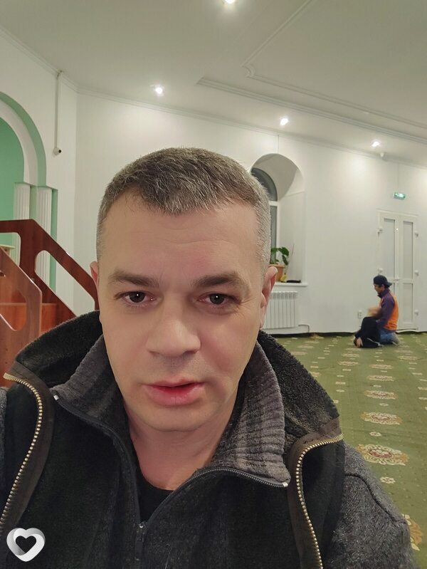 Толя