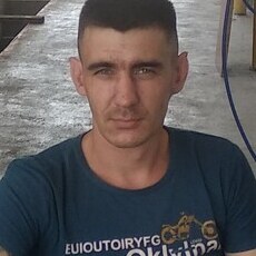 Илья