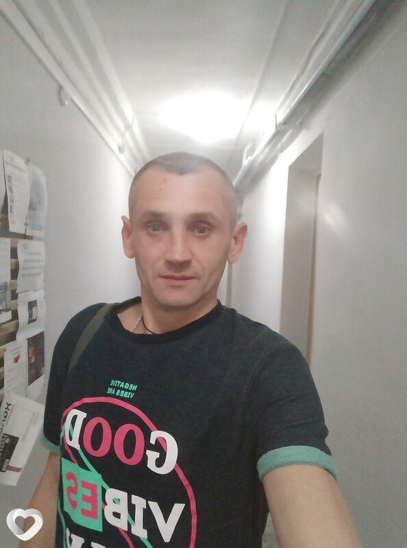 Артём