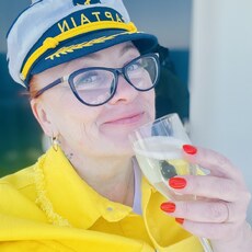 Валя