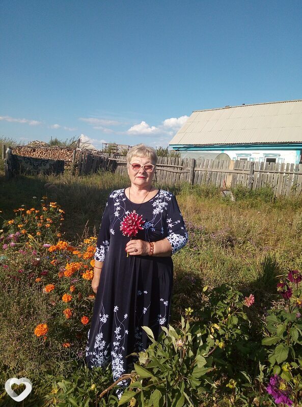 Женя