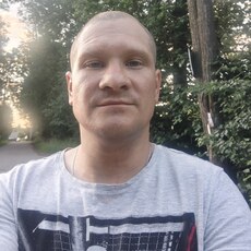 Лёва
