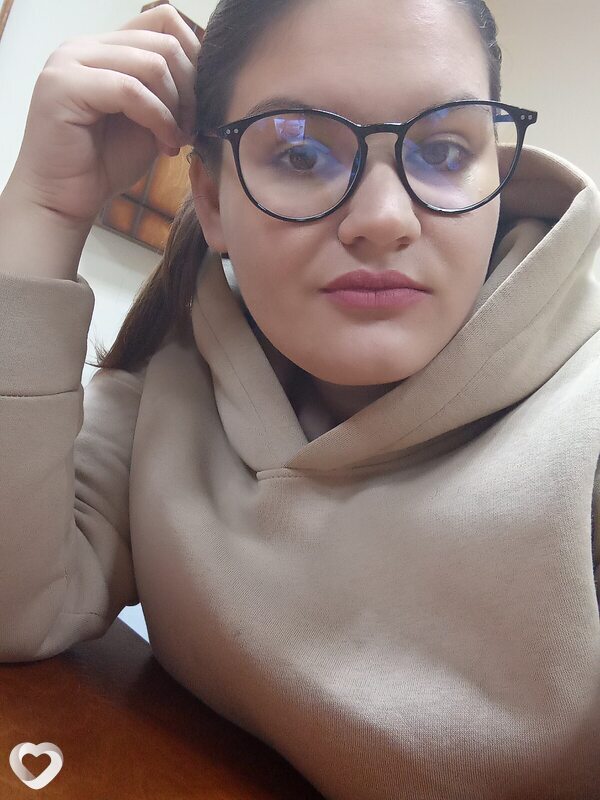 Алина