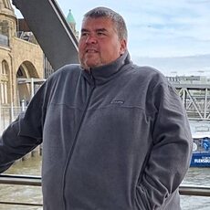 Максим
