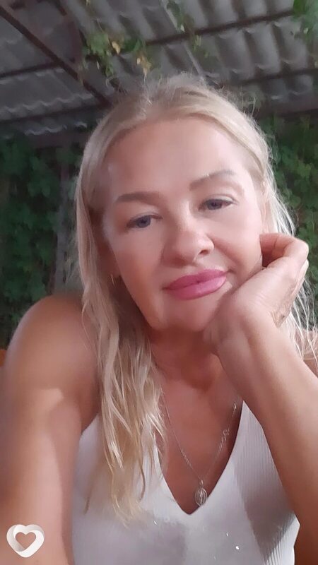Полина