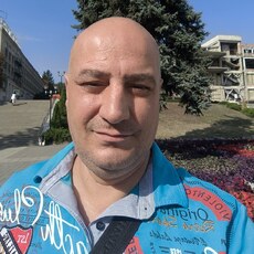 Илья