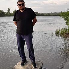 Илья