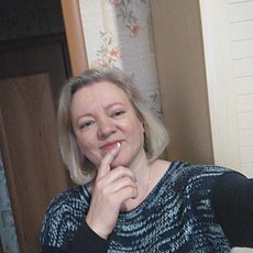 Оля