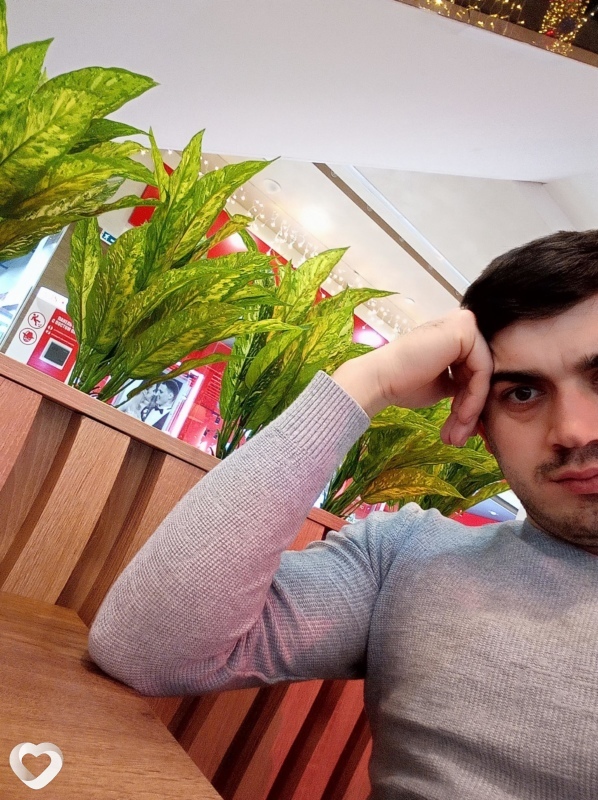 Валя