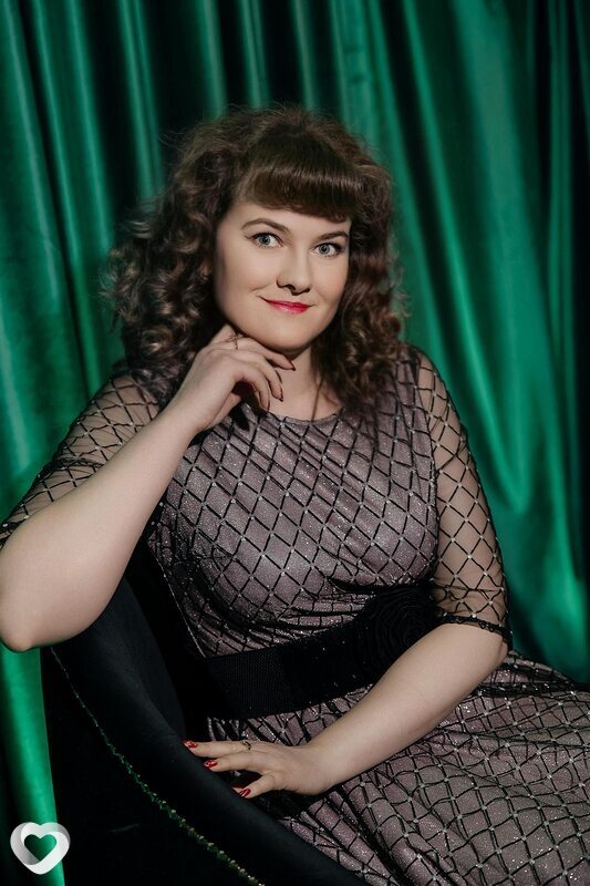 Ева