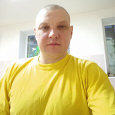 Толя