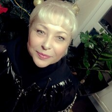 Полина