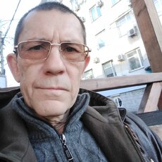 Валя