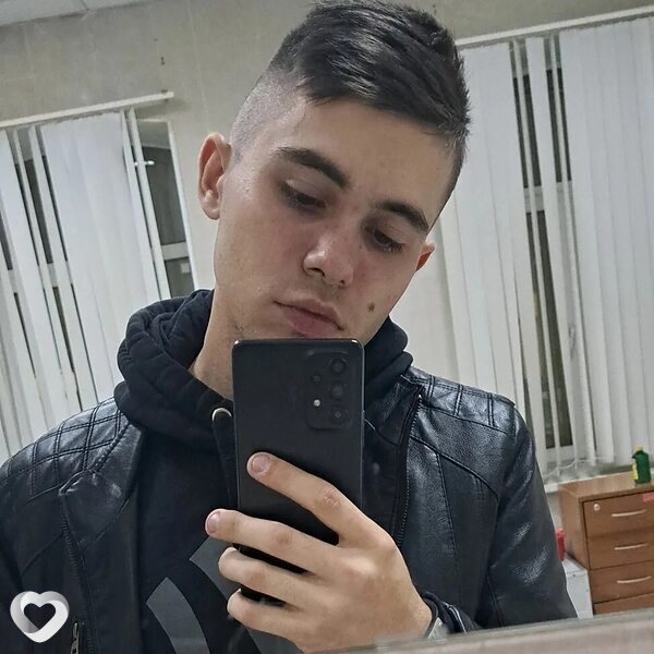 Назар