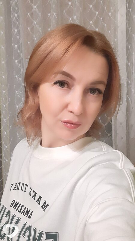 Аня