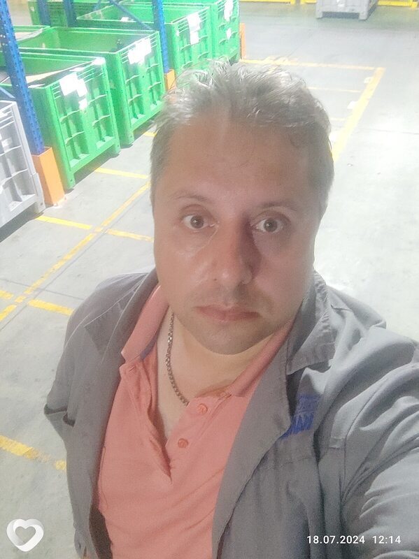 Игорь