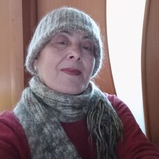 Оля