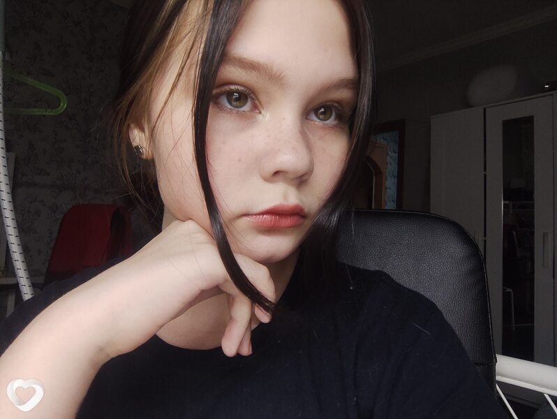 Аня