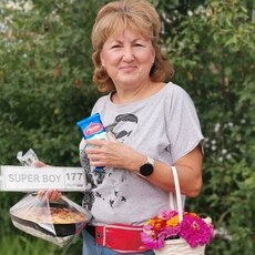 Валя