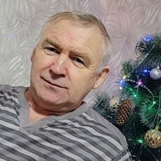 Валя