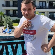 Максим